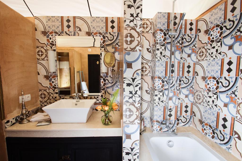 Douar Caïd Layadi Villa Dinari מראה חיצוני תמונה